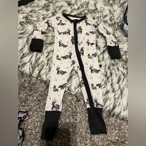 Adorable Black and Cream Kids Pajamas